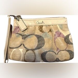 Coach SoHo Y2K Pastel Signature Wristlet